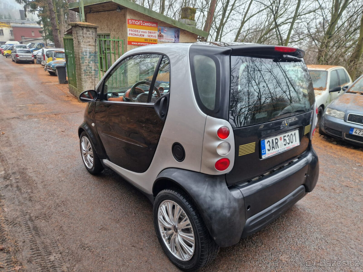 smart 2001