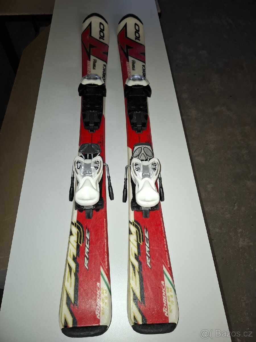 Dětské lyže 100cm + lyžáky