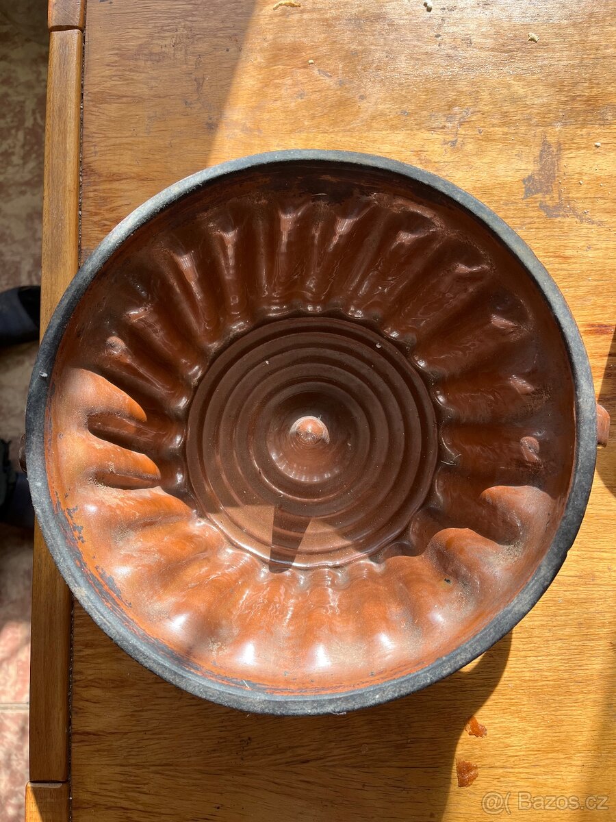 Stara kameninova forma na babovku