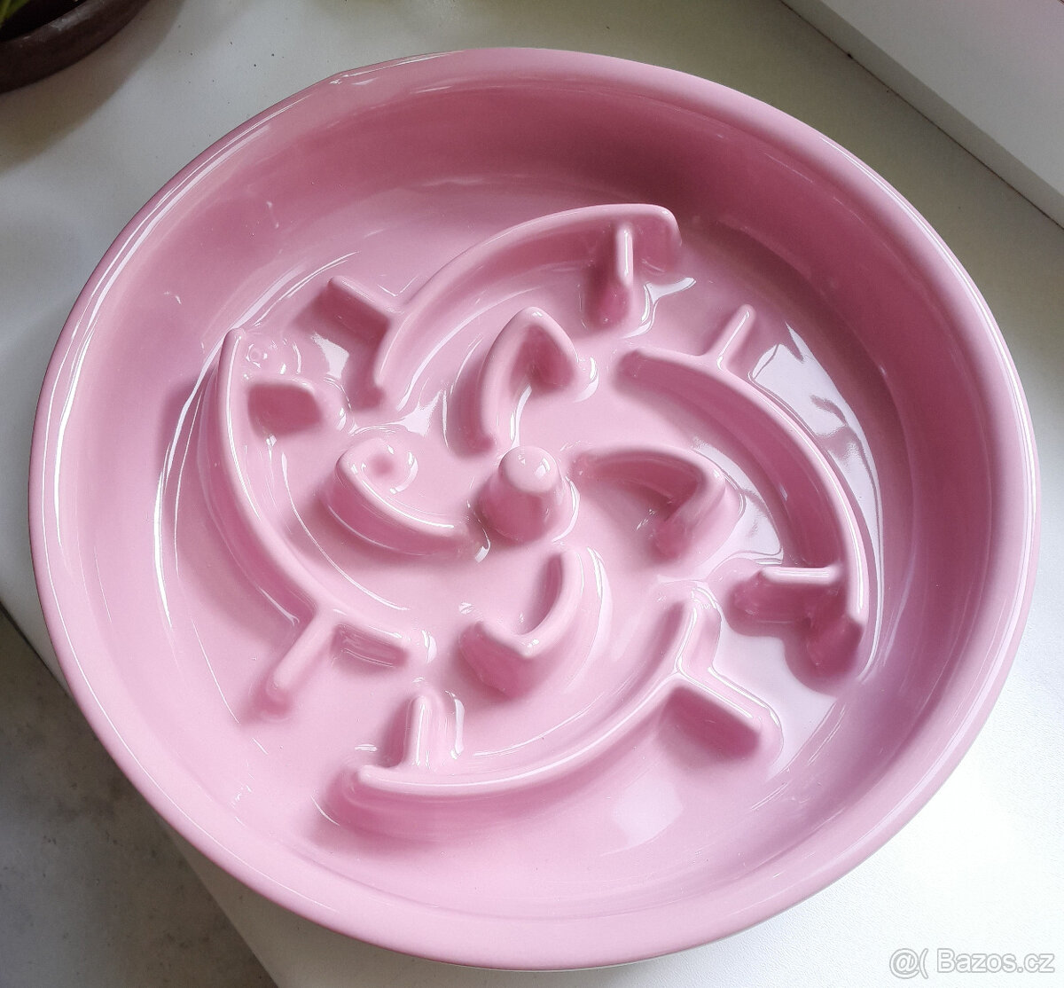 Protihltací keramická miska Tivray