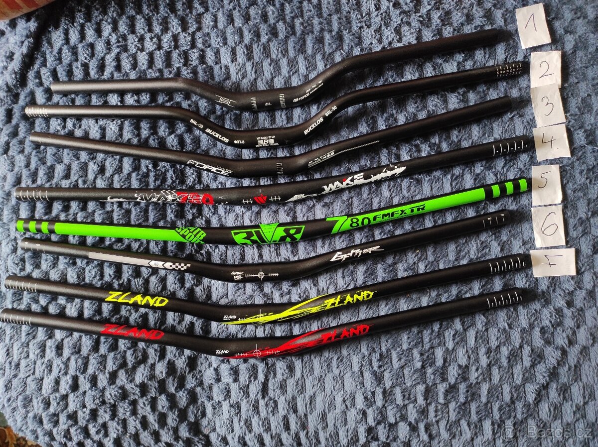 Řídítka sedlovky a další věci.