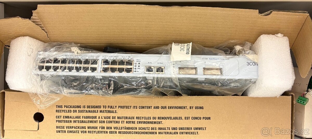 Prodám Nový Switch 3Com 3C17304
