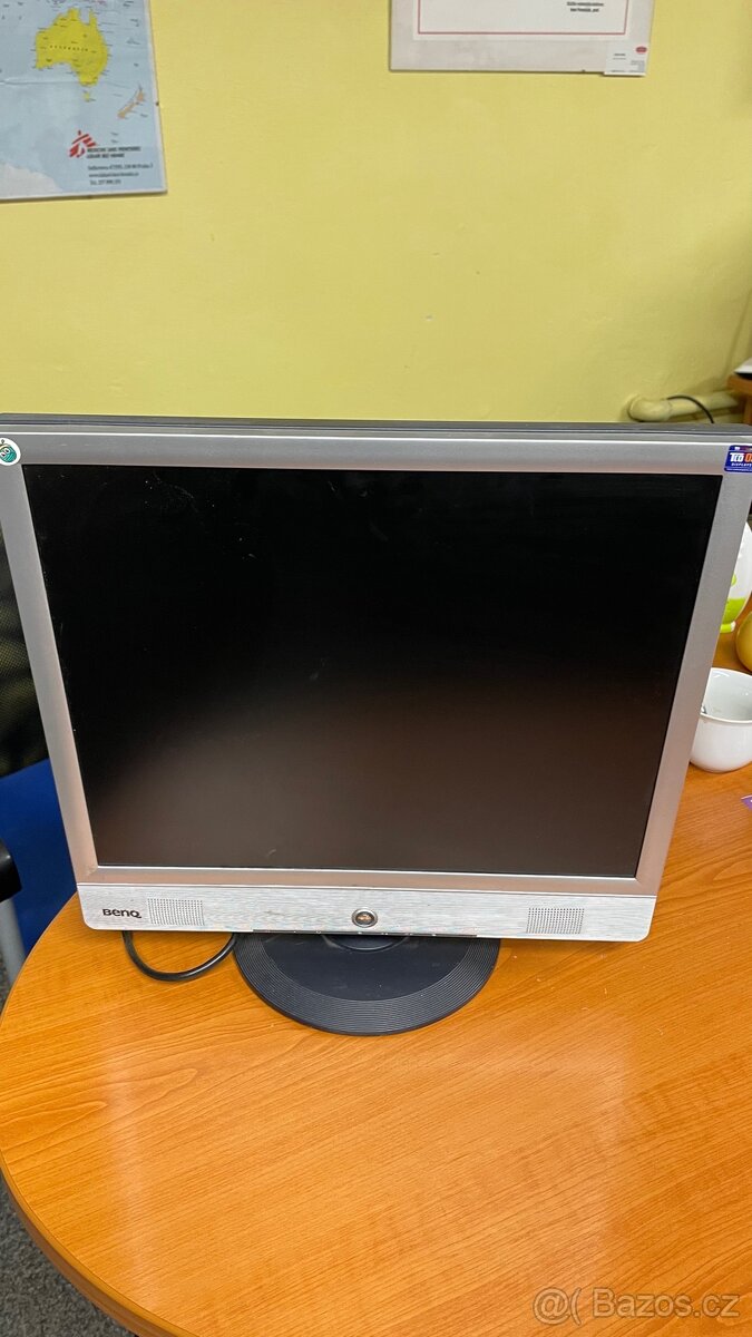LCD monitor Benq 17 s reproduktory