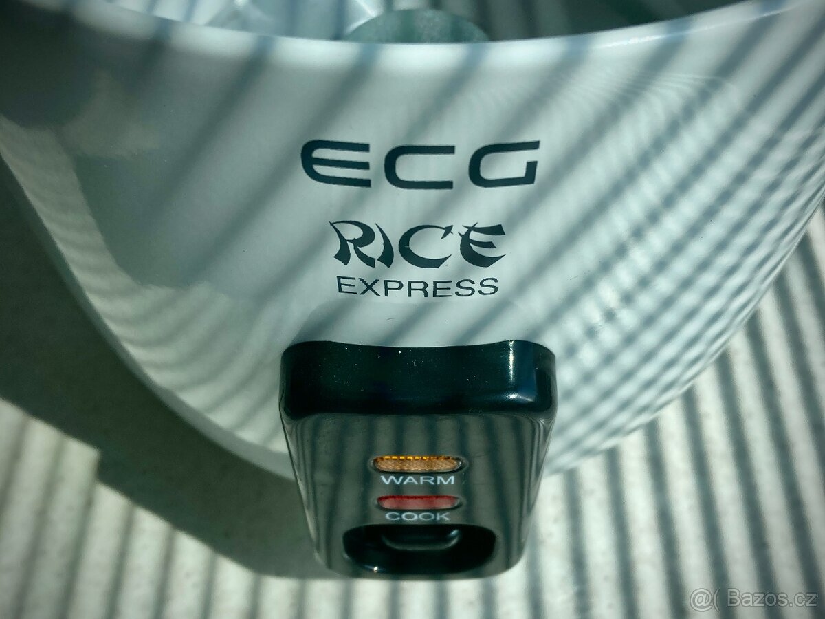 RICE EXPRES - kaši nepřipálíš příkrm vydrží teplý 5h