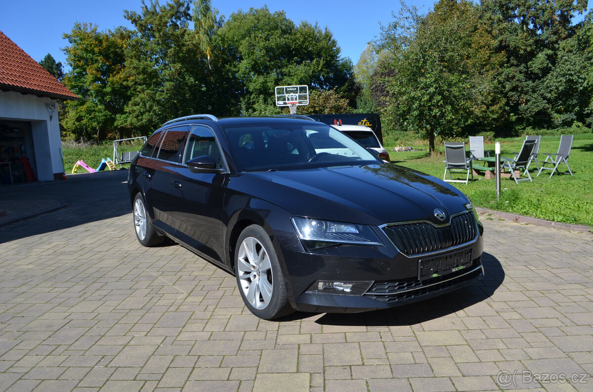 PRODÁM ŠKODA SUPERB COMBI ČR 1.5TSI 2019 99.000