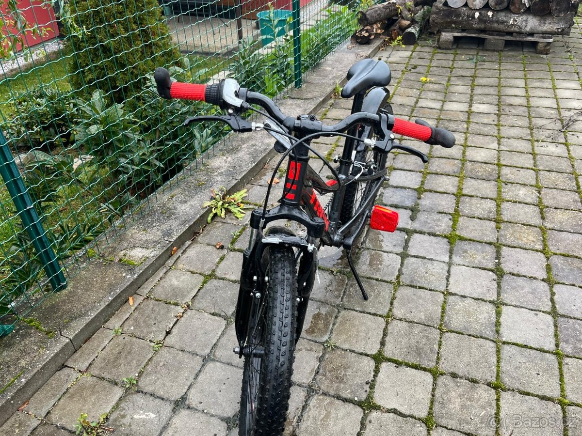 Dětské kolo TREK PRECALIBER 20, 7 rychlostí Lithium Grey