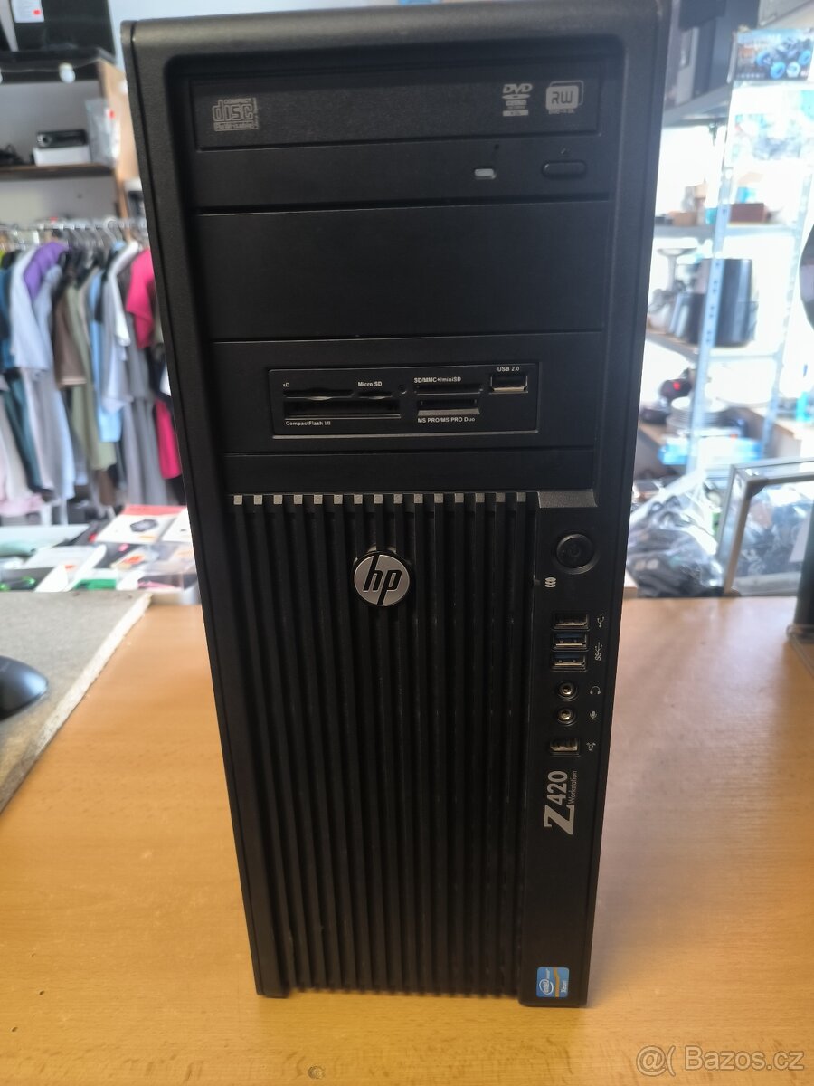 Počítač xeon 32GB