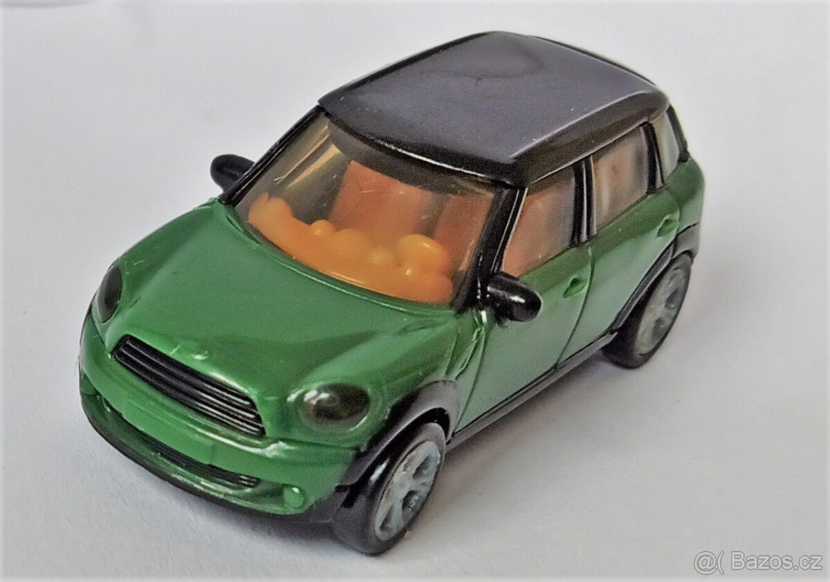 BMW SD244 osobní auto. Délka 5 cm.