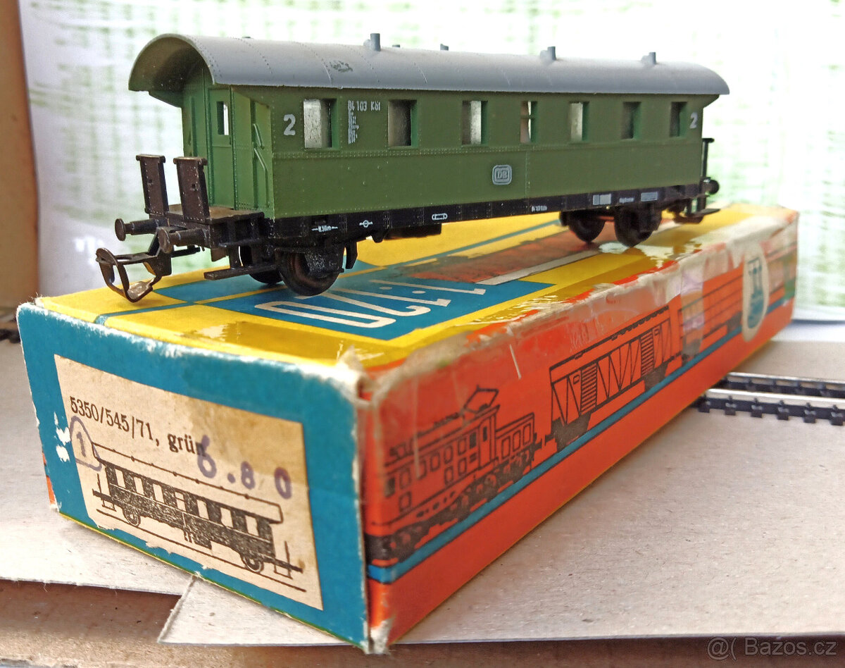 DB. TT. Osobní historický vůz. 2.třída. Pružínové spřáhlo