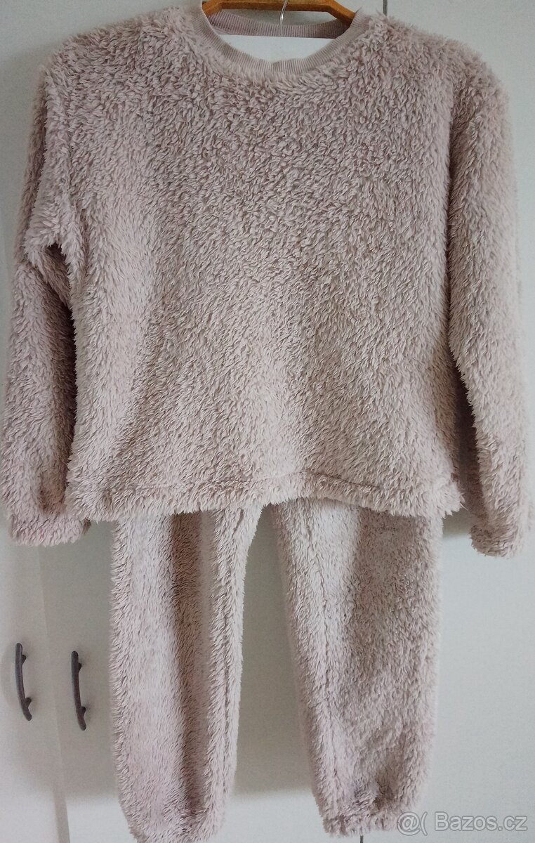 Dívčí komplet H&M 134/140