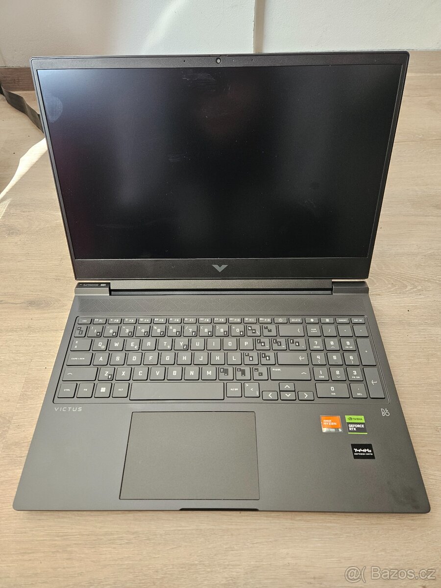 Herní notebook HP Victus