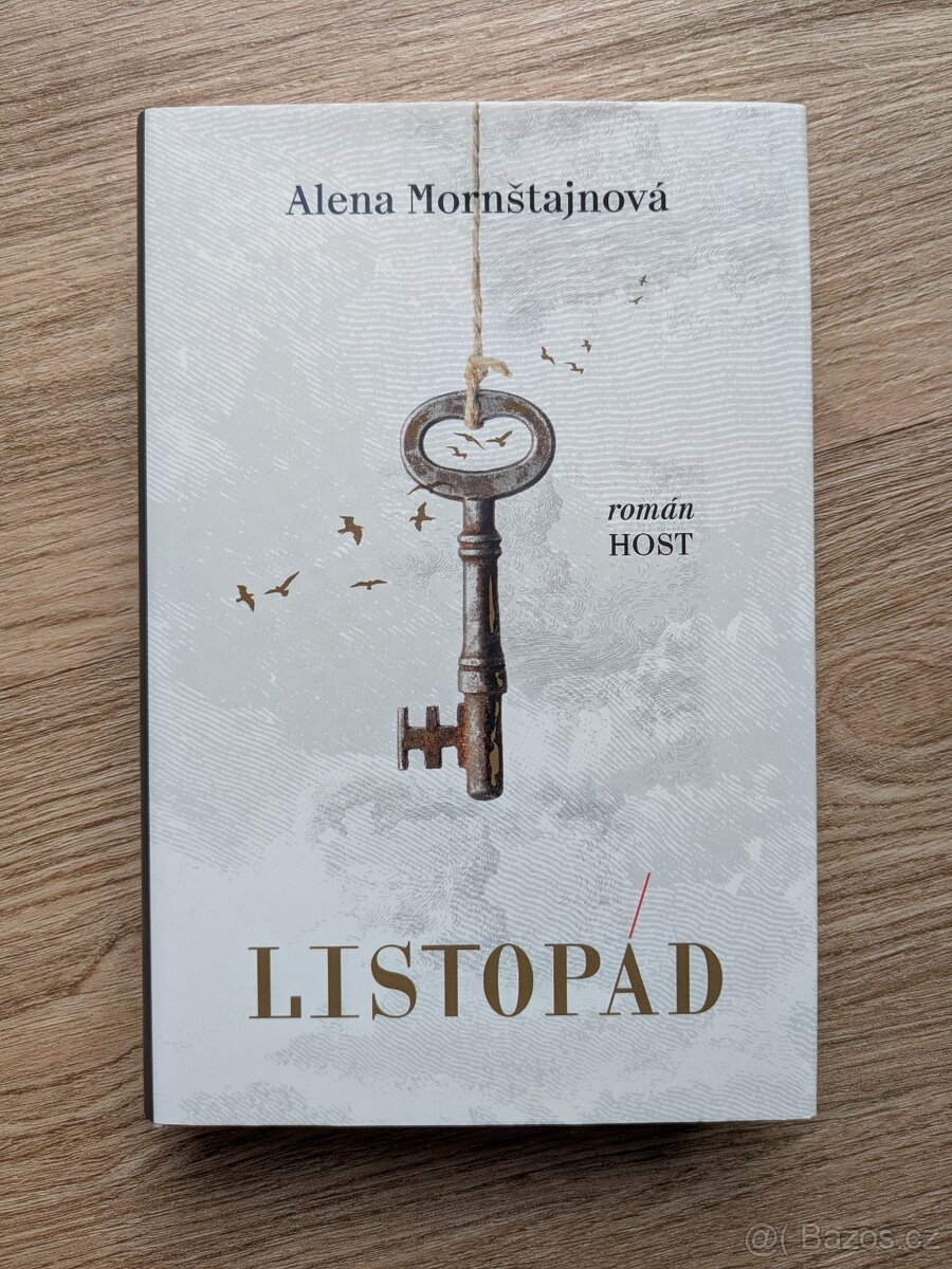 Alena Mornštajnová - Listopád