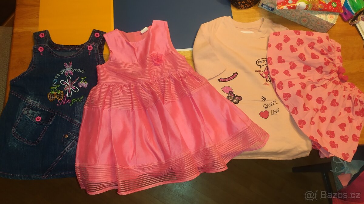 TIP: Balík oblečení pro holky vel. 86-98