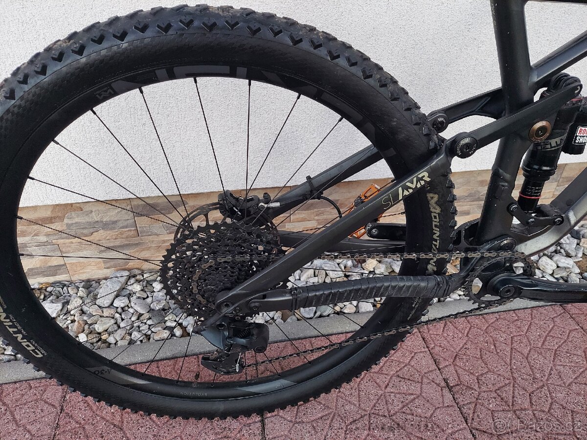 Ghost Slamr X6 29"- celoodpruzene kolo