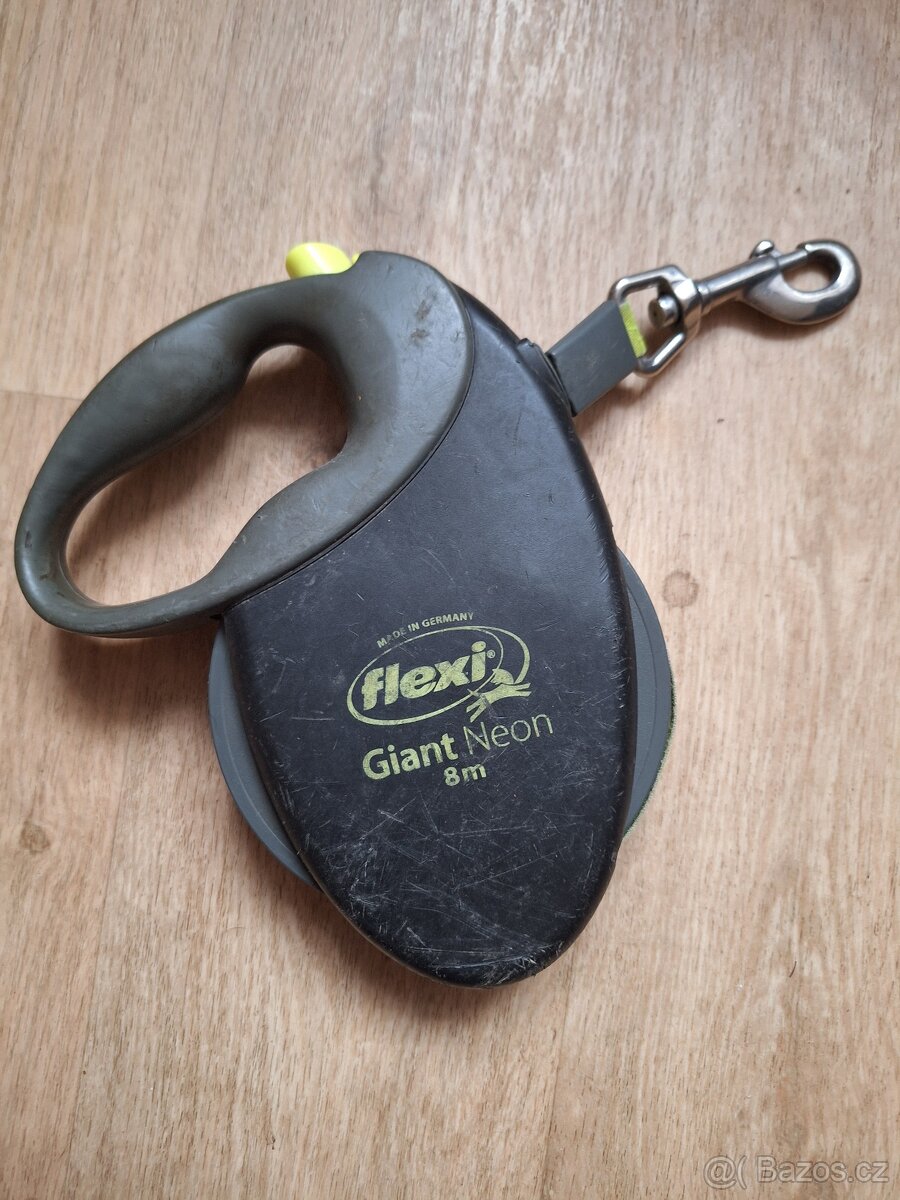Flexi giant neon vel. L vodítko pro velké psy 8m/50 kg