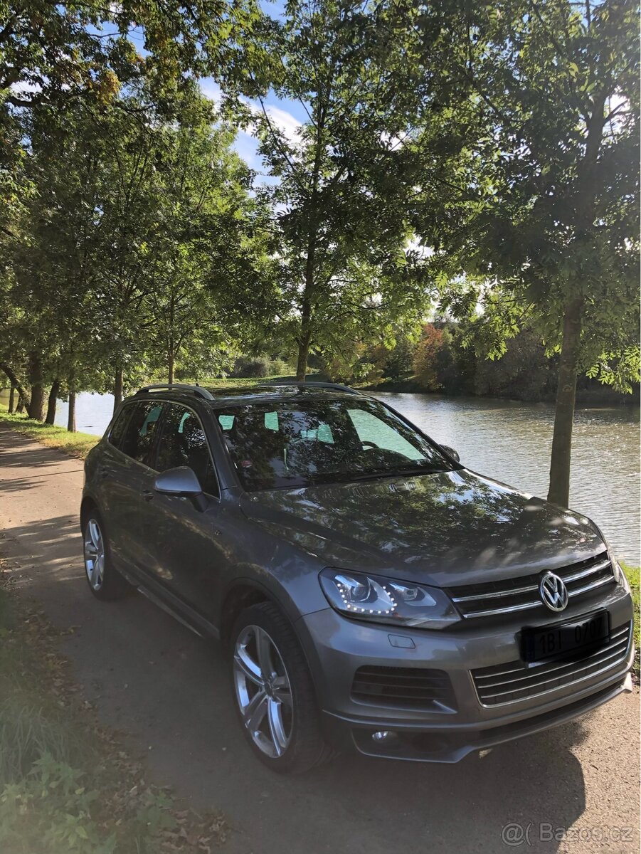 Touareg R-line, 4,2 TDi, V8, 2014