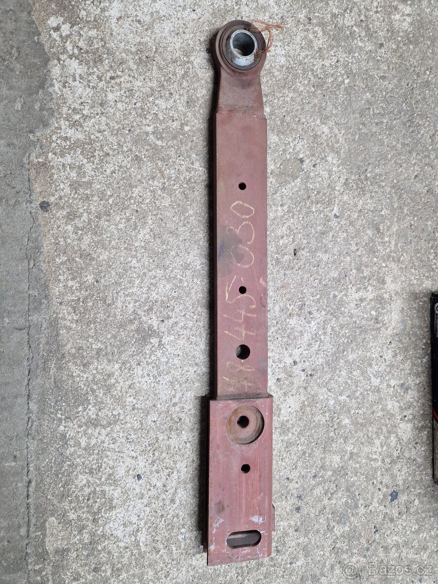 Dolni tahlo zetor uř3