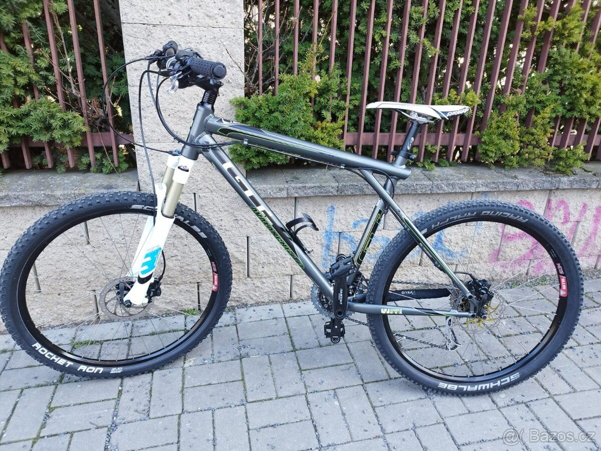 Horské kolo GT Avalanche 1.0