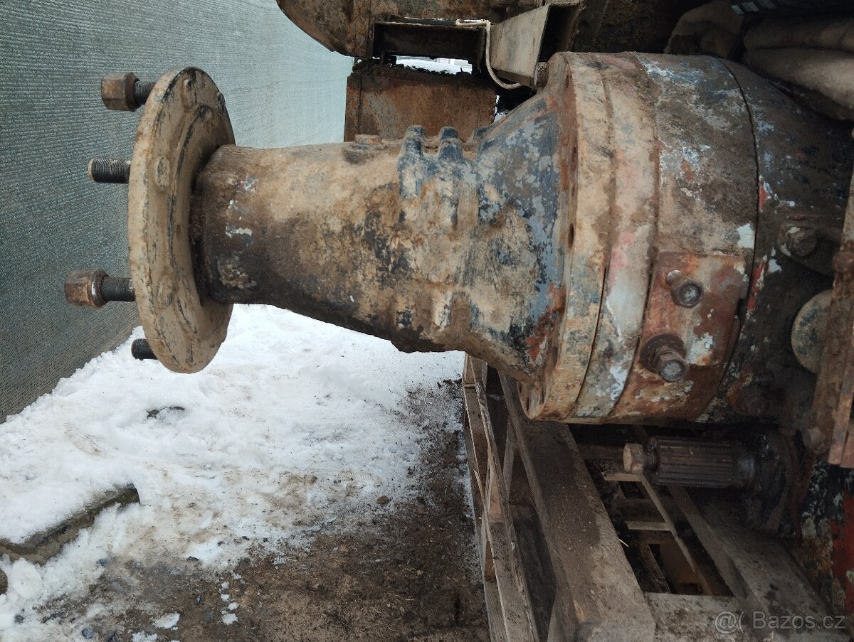 Portaly Zetor crystal 8011