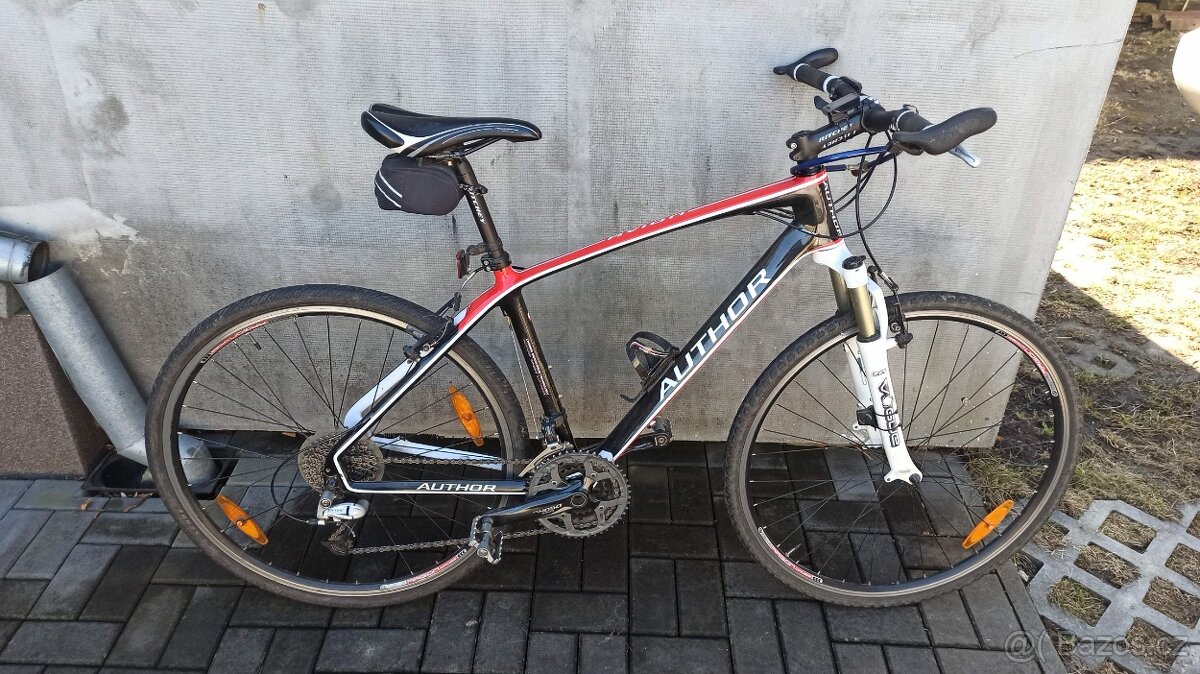 Author AVION - carbon