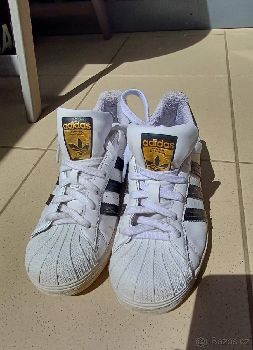 Bílé botasky/ Tenisky vel. 37