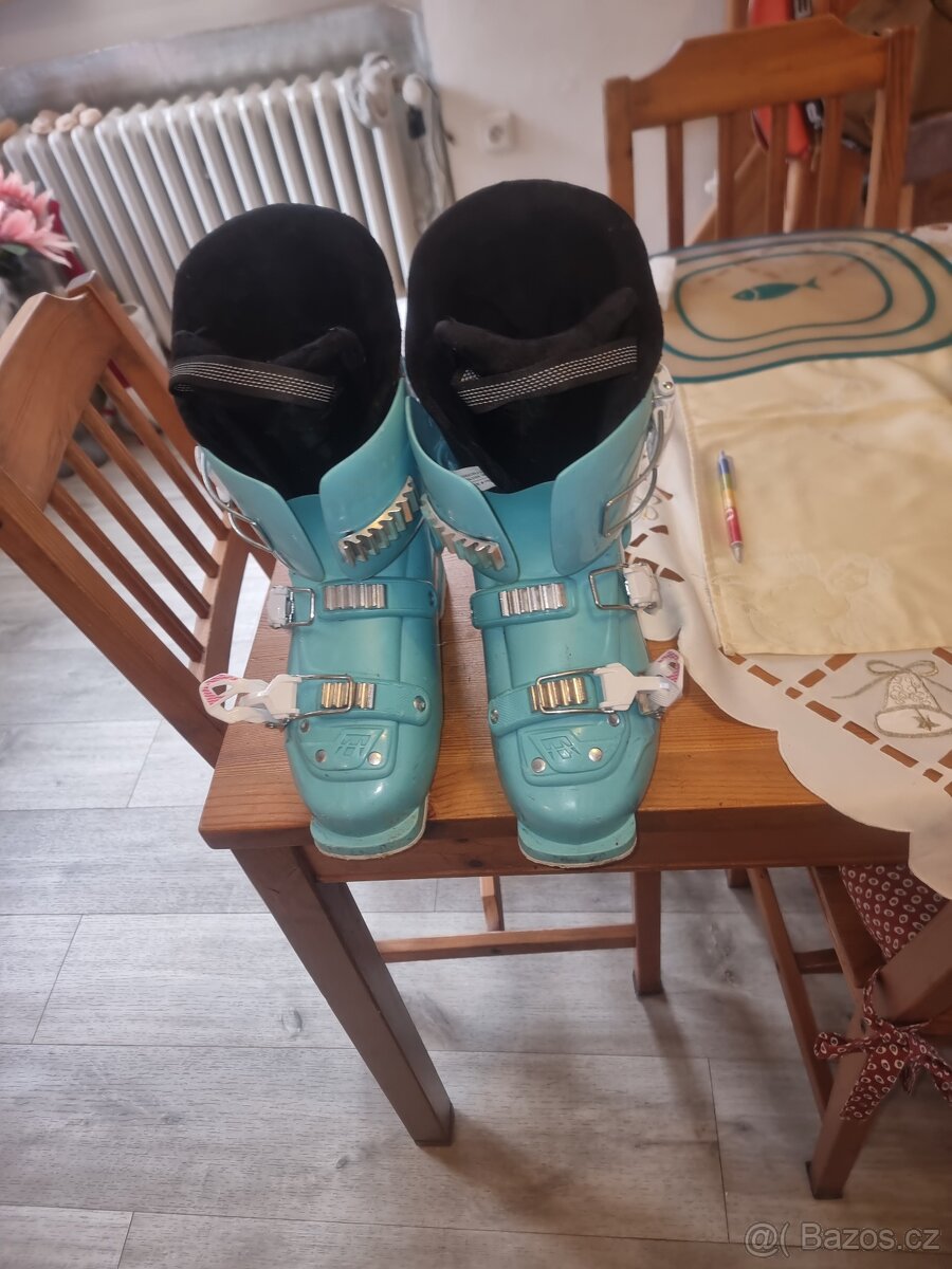 Dětské lyžáky Tecnica velikost 24.5cm