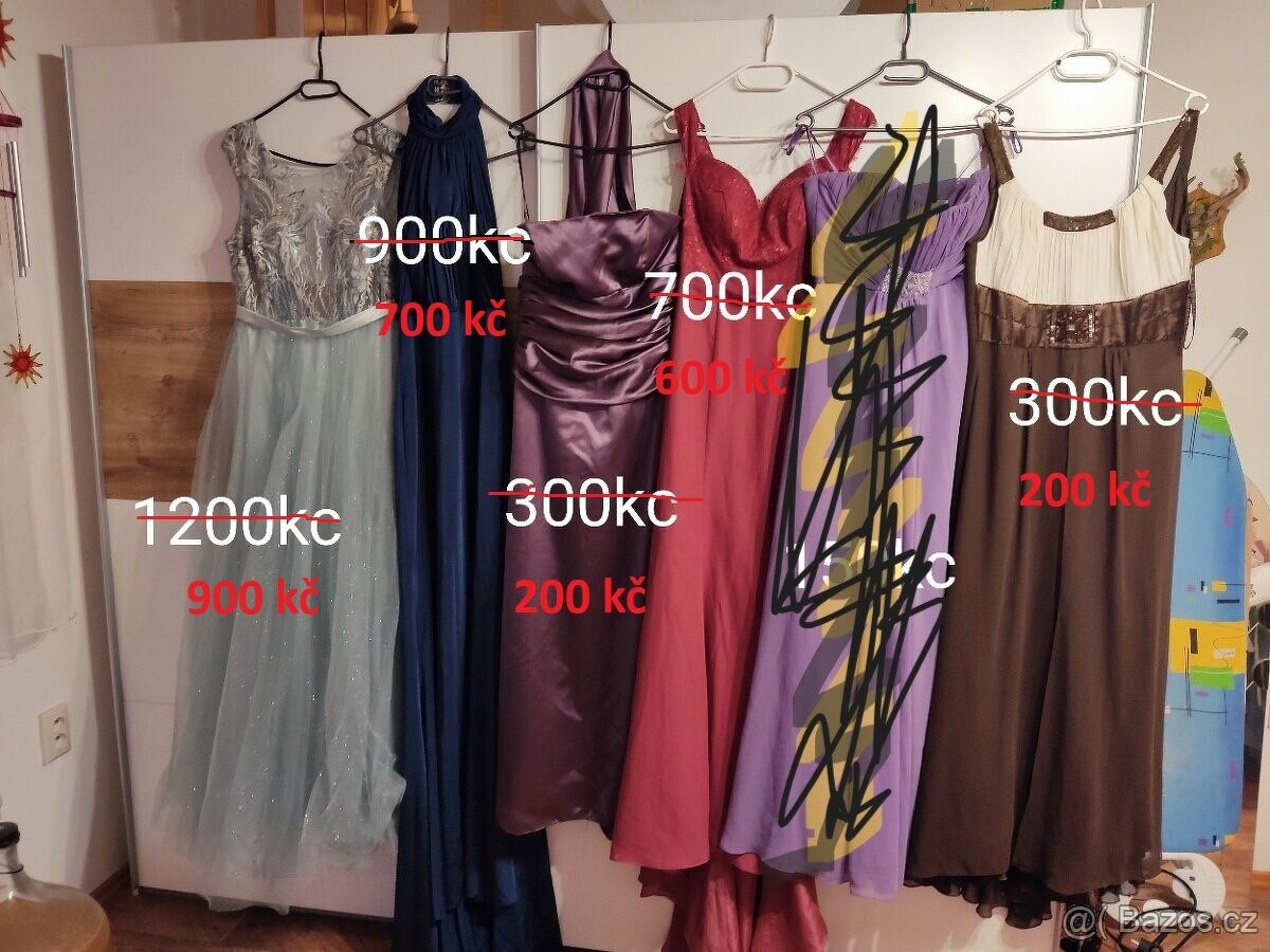 SLEVA Plesové šaty