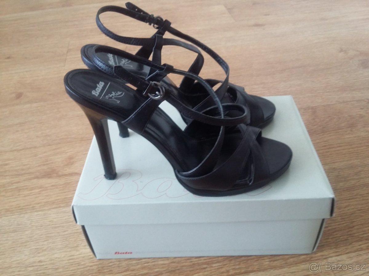 Dámské boty Baťa vel. 39 - zánovní