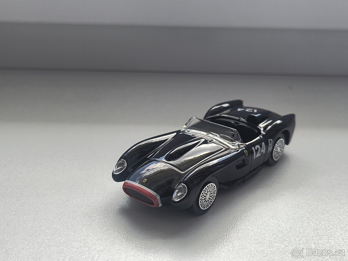 Model auta Ferrari 250 Testa Rossa, Bburago 1:43