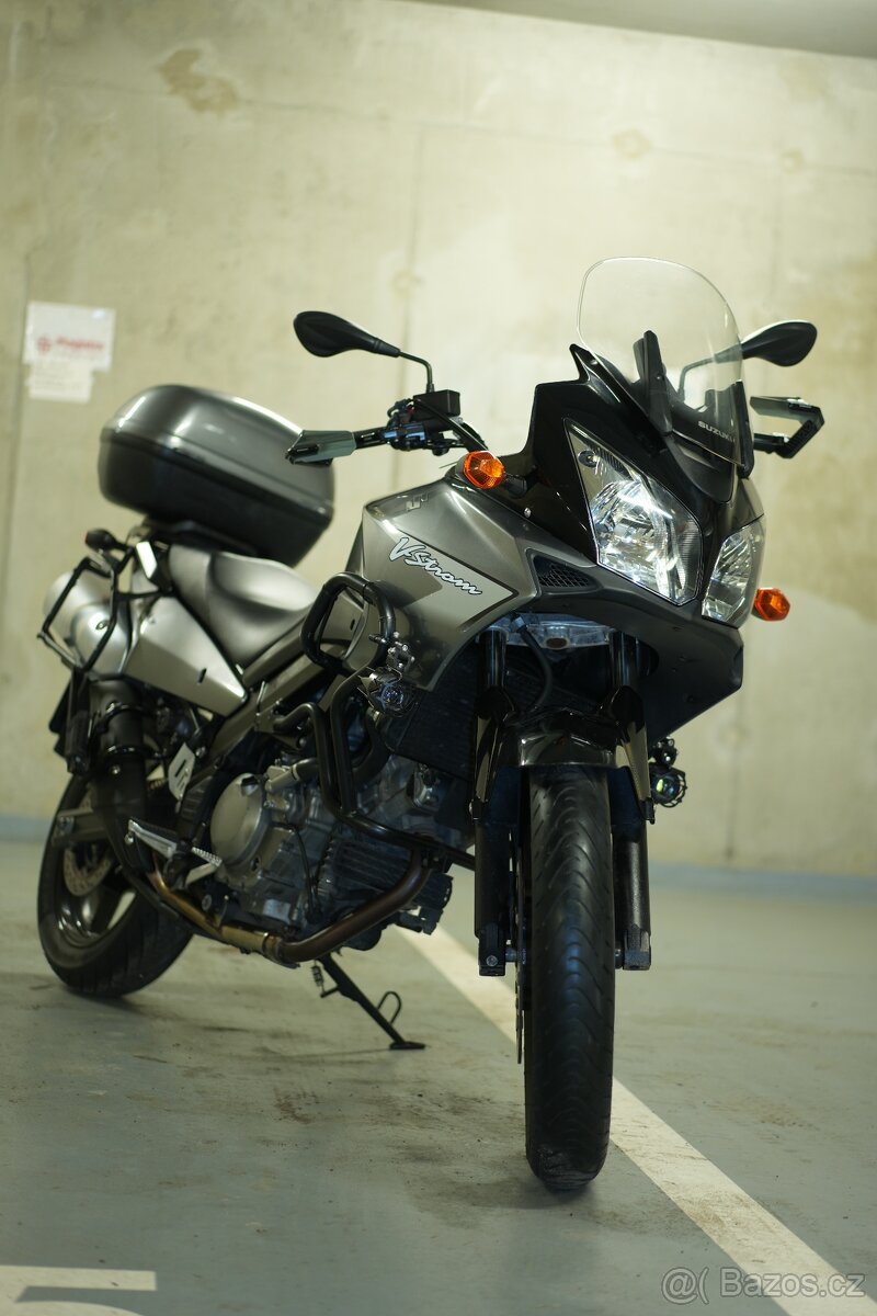 Suzuki V-Strom DL 650, 49 kW, 1/2008, 33 385 km