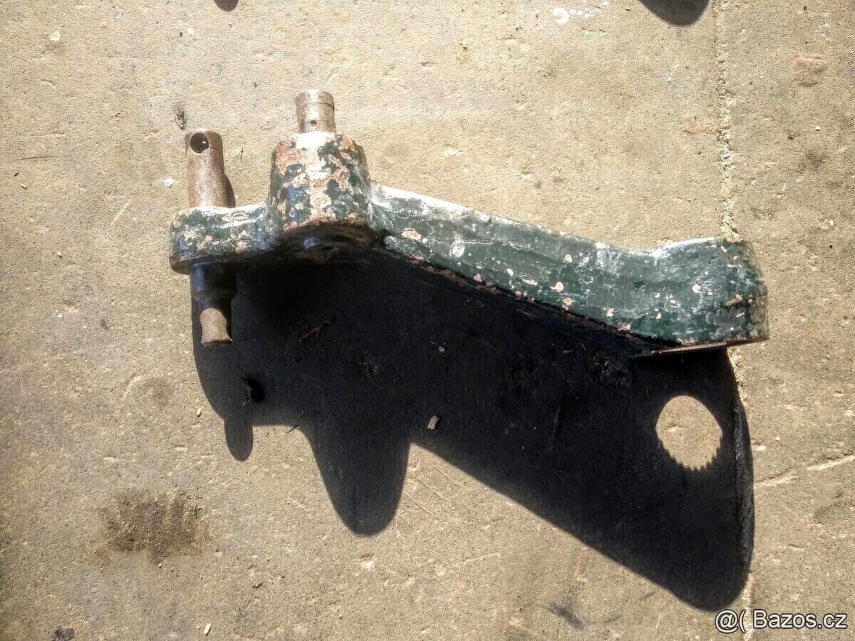 Ramena víka hydrauliky zetor 5211,5245-7711,7745....