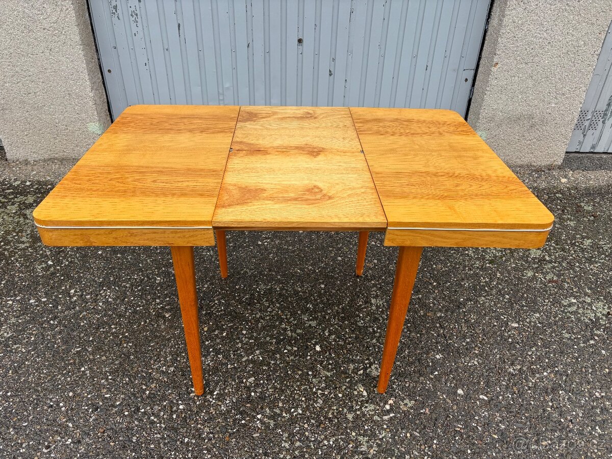 Jídelní set Jitona Antonín Šuman