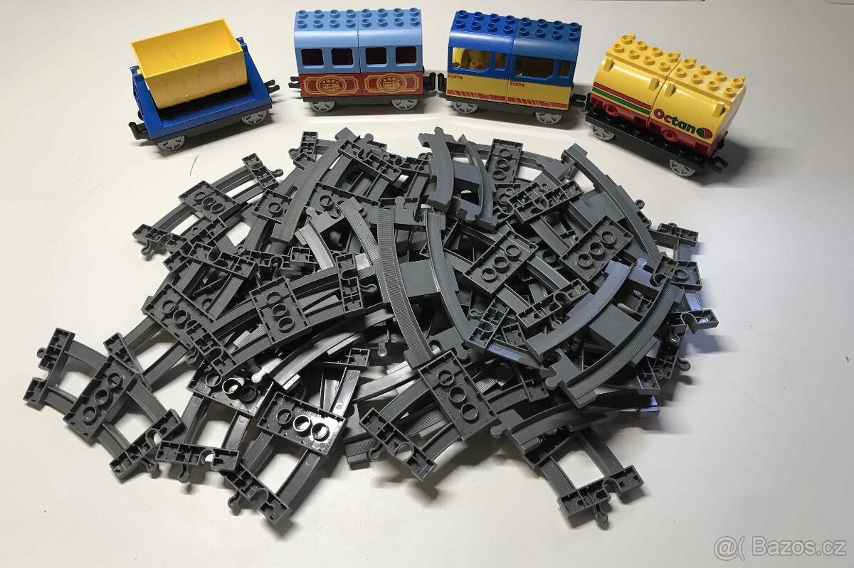 Lego Duplo Velká sada kolejí s vagonky