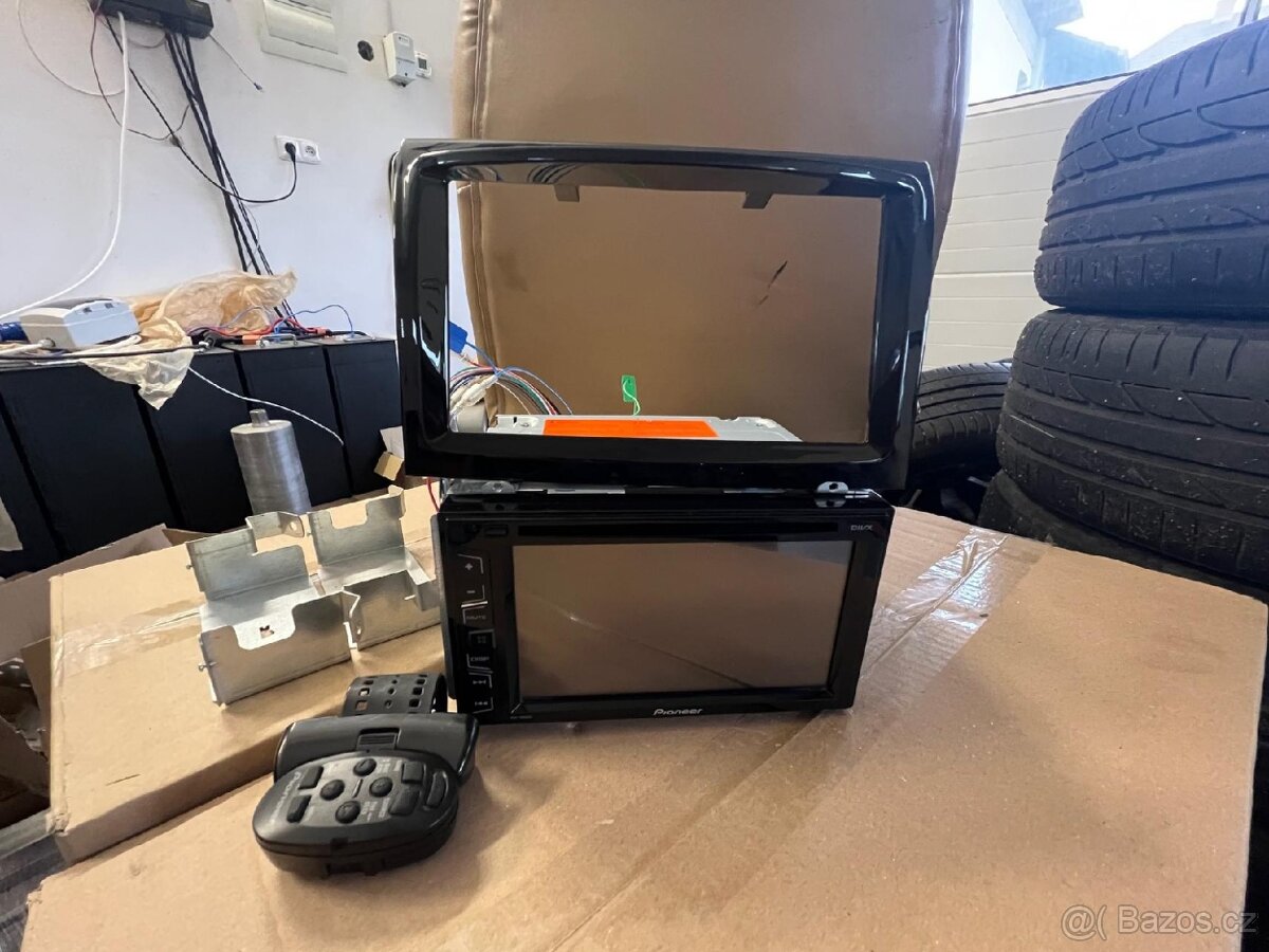 Pioneer AVH-190 DVD