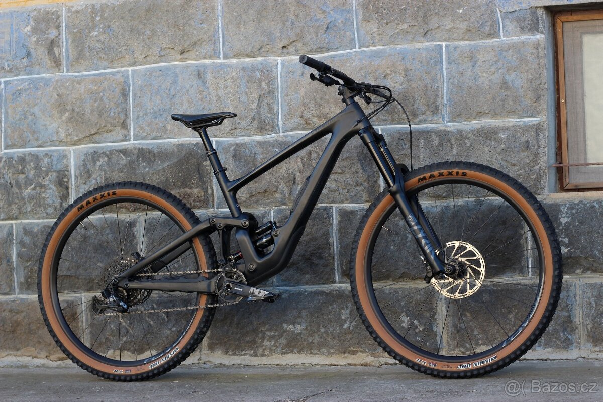 Specialized Enduro Comp Carbon 29 (2020) - S3 -