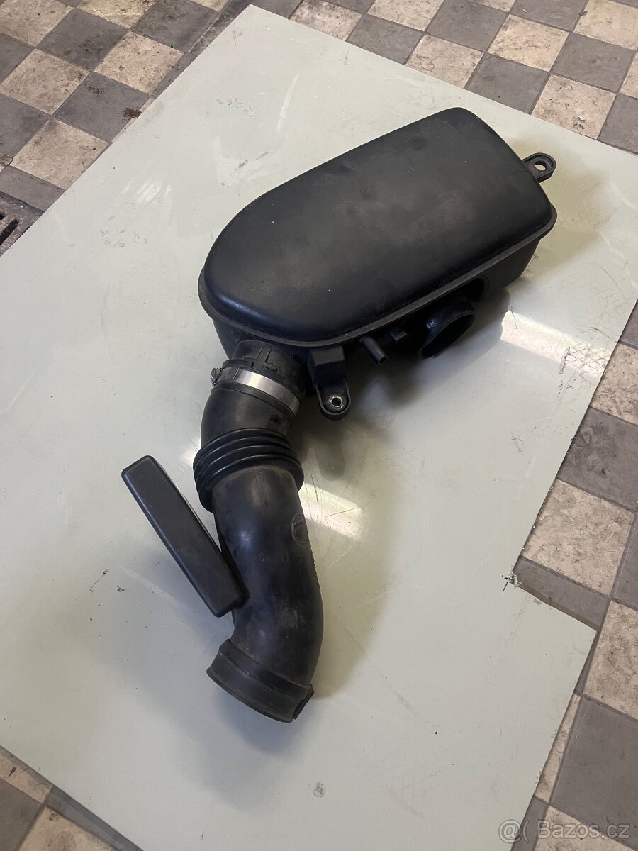 Airbox Subaru Legacy / Outback BH