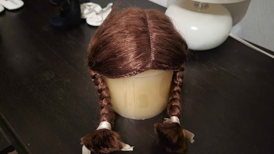 Paruka na panenku obvod 32 cm