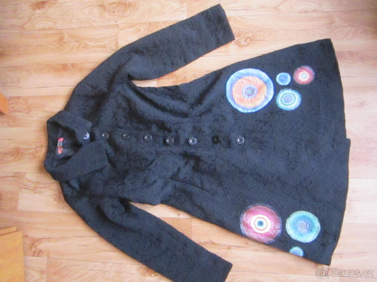 Jarní kabát Desigual, vel. 46, černý