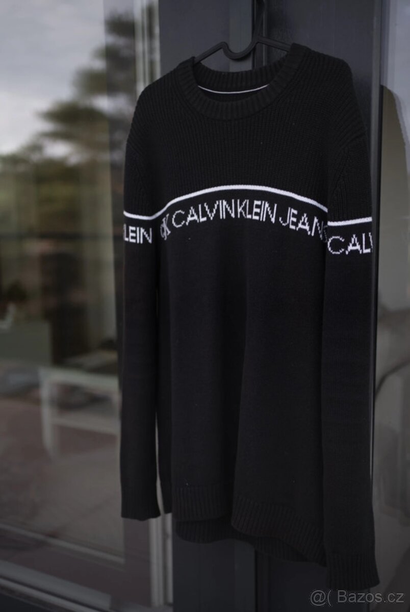 Calvin Klein svetr velikost L