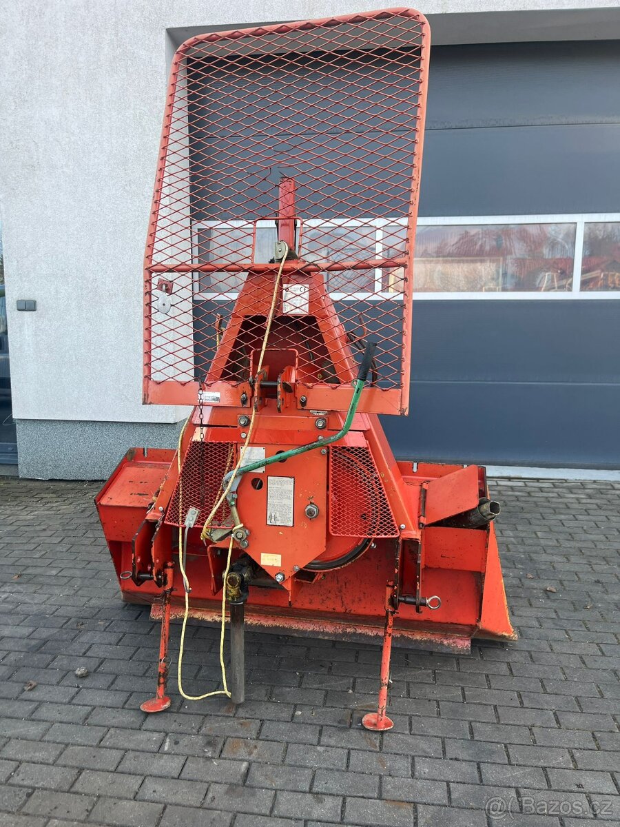 Lesní naviják NORMET FARMI 6t TOP STAV