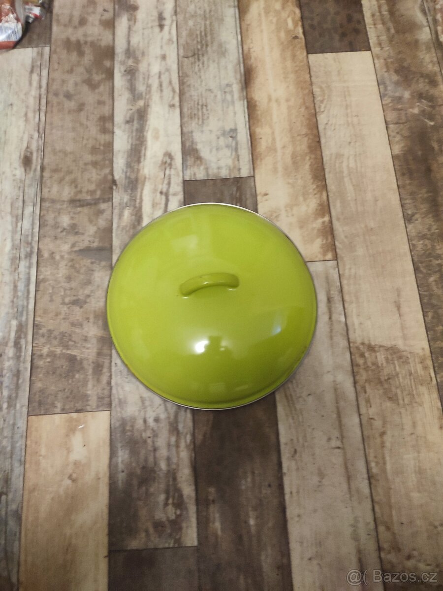 Poklice zelená smalt