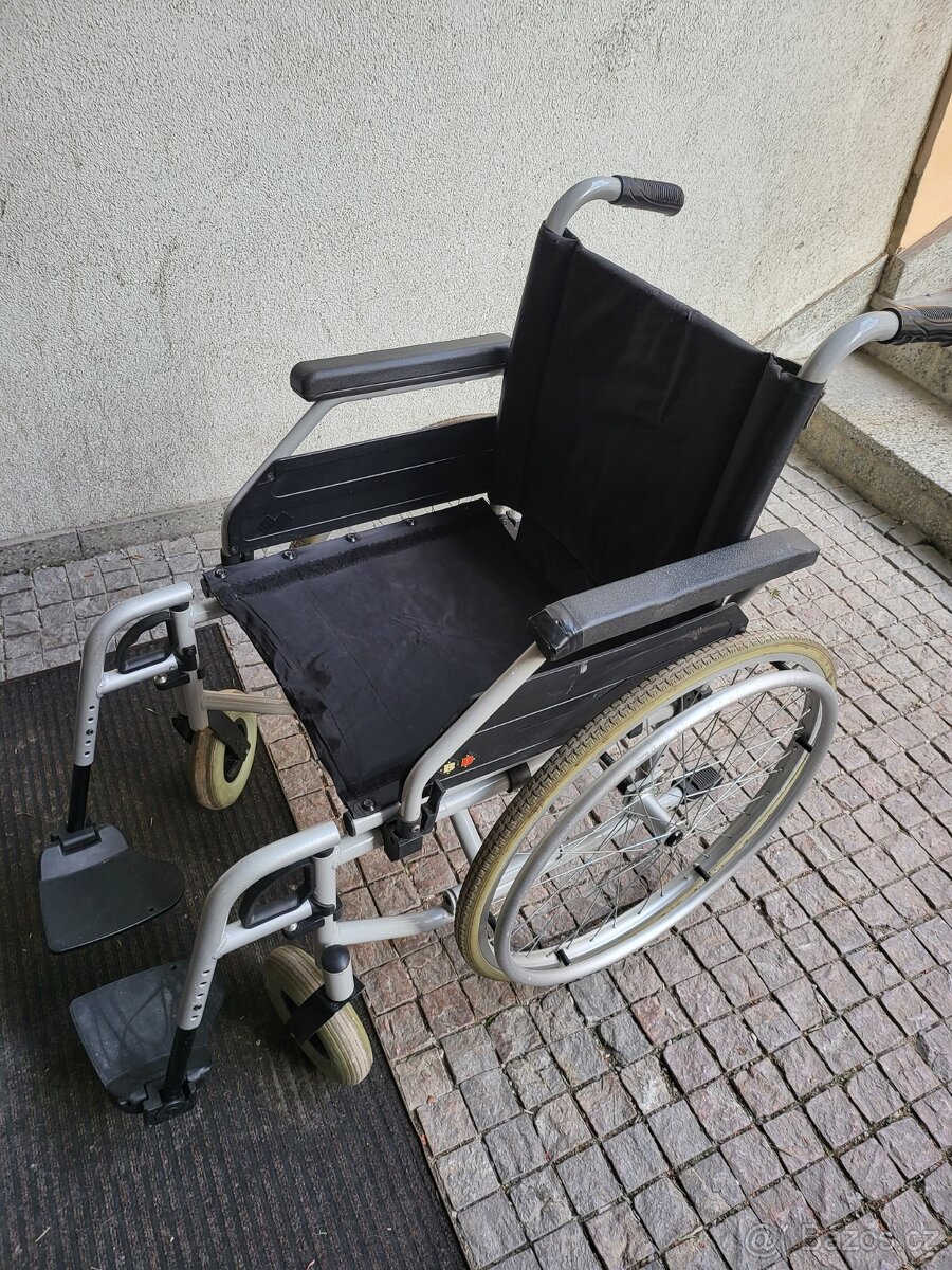 invalidní vozík B+B, skládací