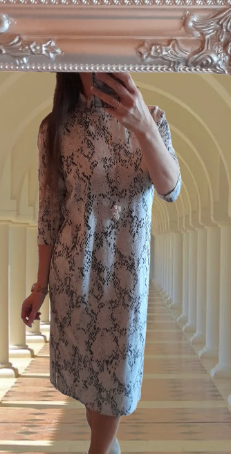 M&S elegantní úpletové midi šaty s rozparky