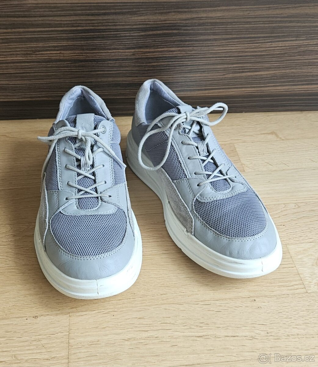 ECCO Soft X sneakers boty vel.43, téměř nenošené