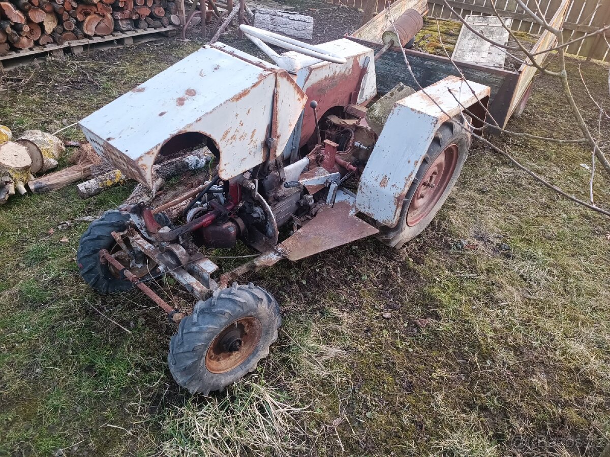 Traktor domácí výroby