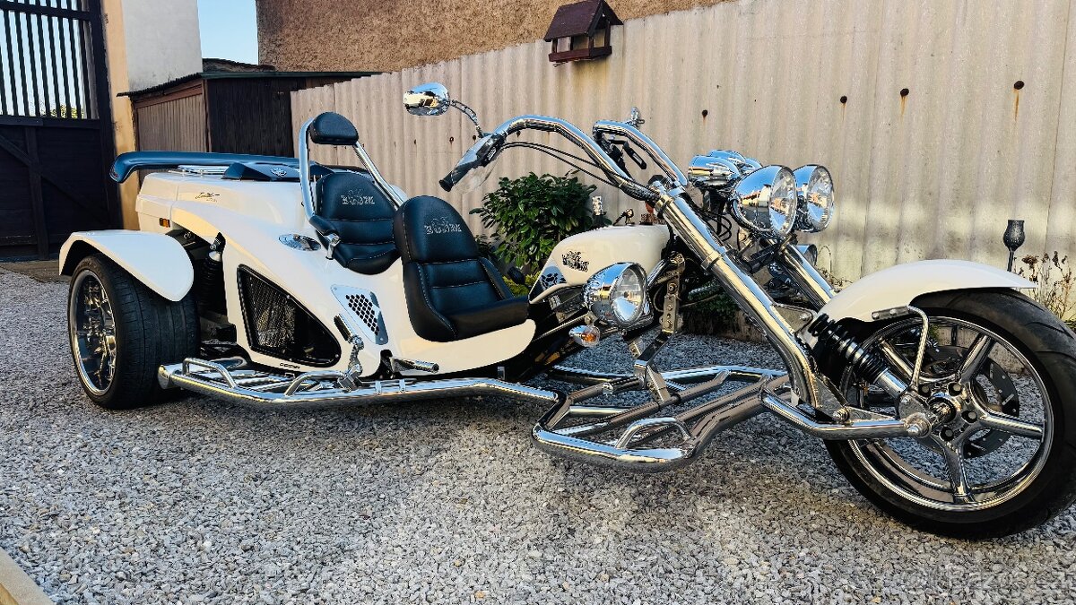 Boom Mustang Automat