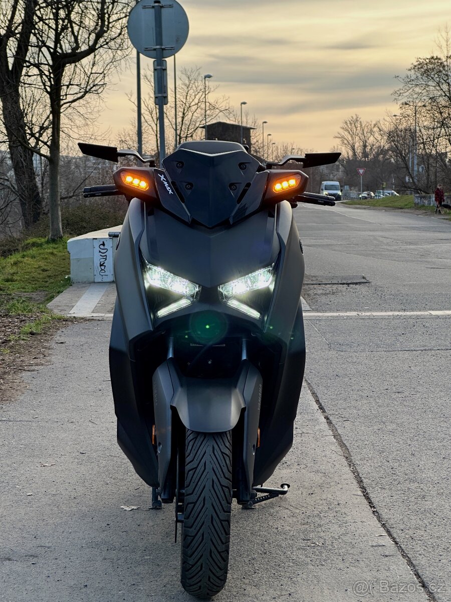 Yamaha XMAX 300 (2024) sport paket