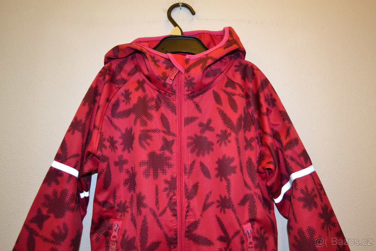 Softshellová bunda zn. O'coll vel.122/ 128