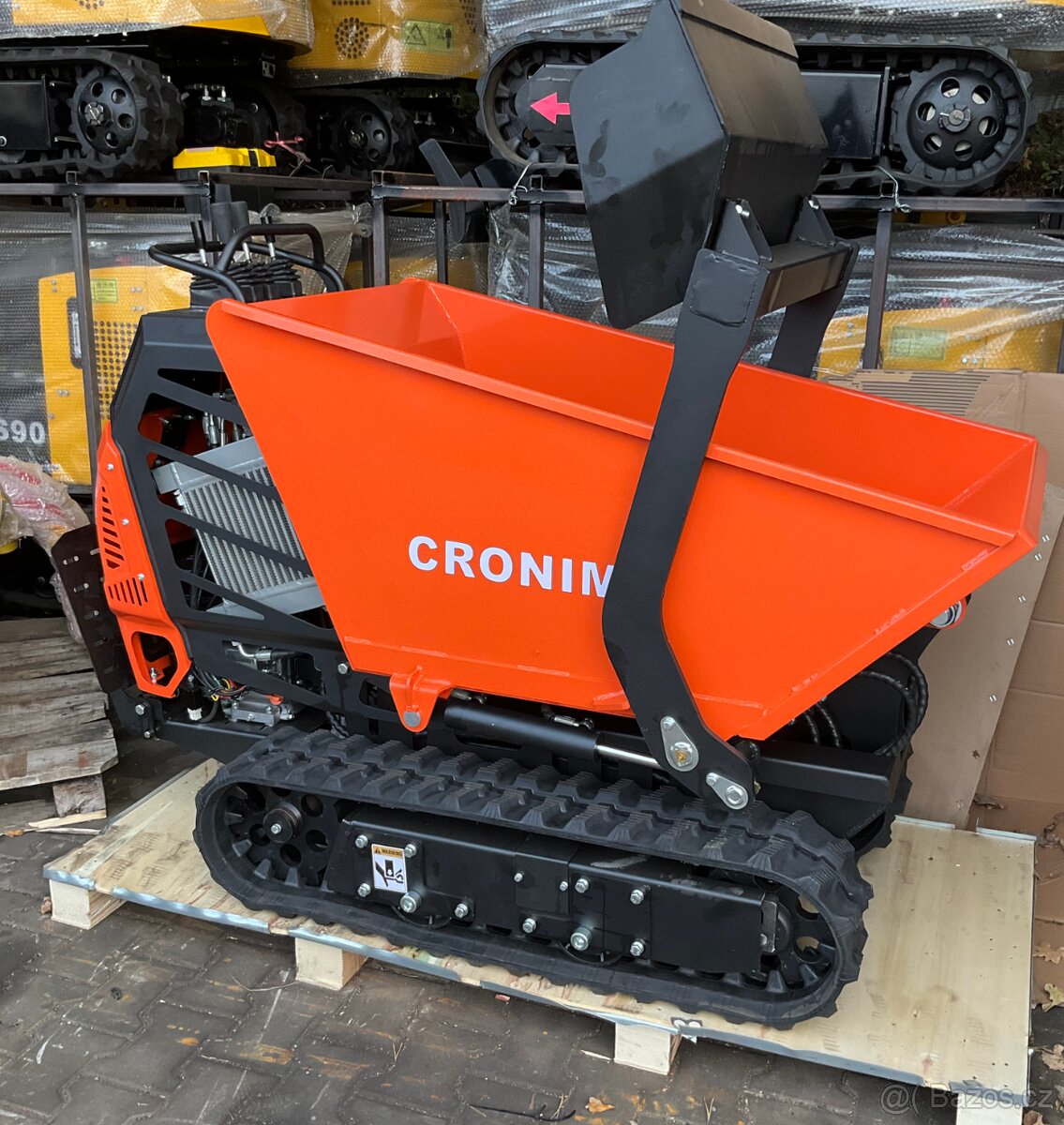 Pásový dumper , samonakladací dempr