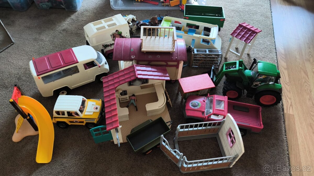 Schleich velká sada - zvířata, vozidla, stavby